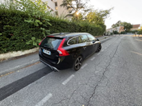 V60 D3 150 ch Stop&Start Geartronic 6 R-Design 2017 occasion 13100 