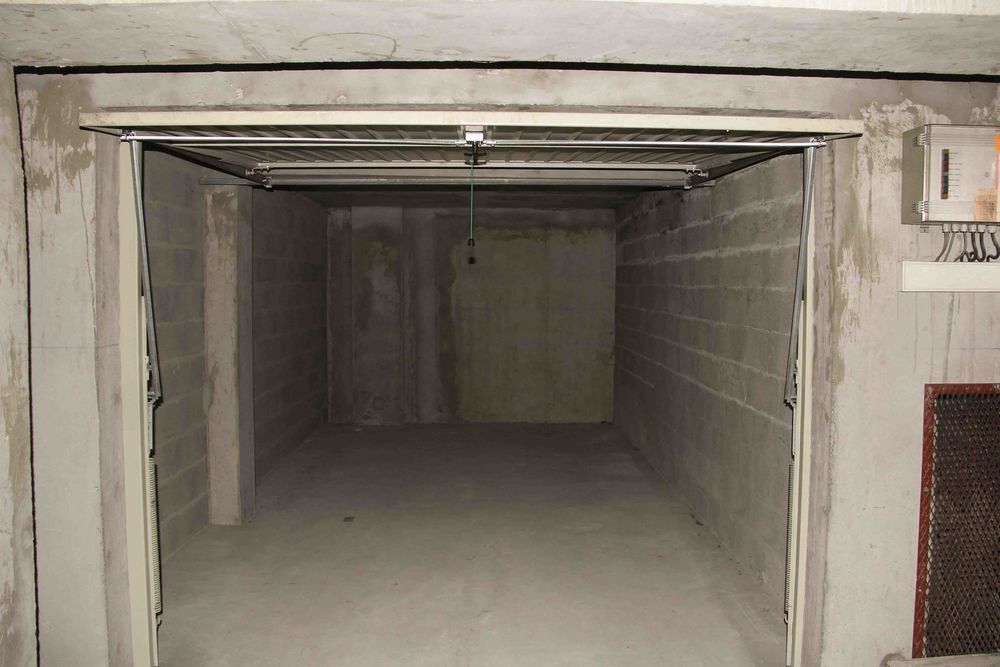 Vente Parking/Garage Garage/ Box sécurisé : proximité Gare Annecy