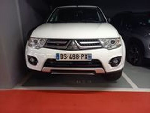L200 2.5 TD 178 DBLE CAB INSTYLE NAVI A 2015 occasion 64100 Bayonne