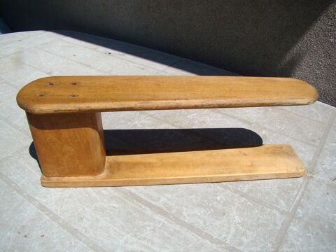 Jeannette en bois / Petite table � repasser ann�es 1940 20 Gargenville (78)