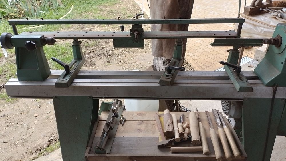 Tour &agrave; bois Bricolage