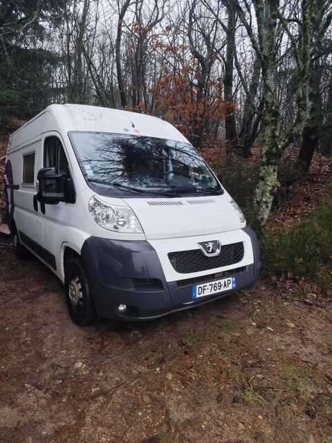 Van am&eacute;nag&eacute; Van am&eacute;nag&eacute; 2014 occasion Saint-Apollinaire-de-Rias 07240