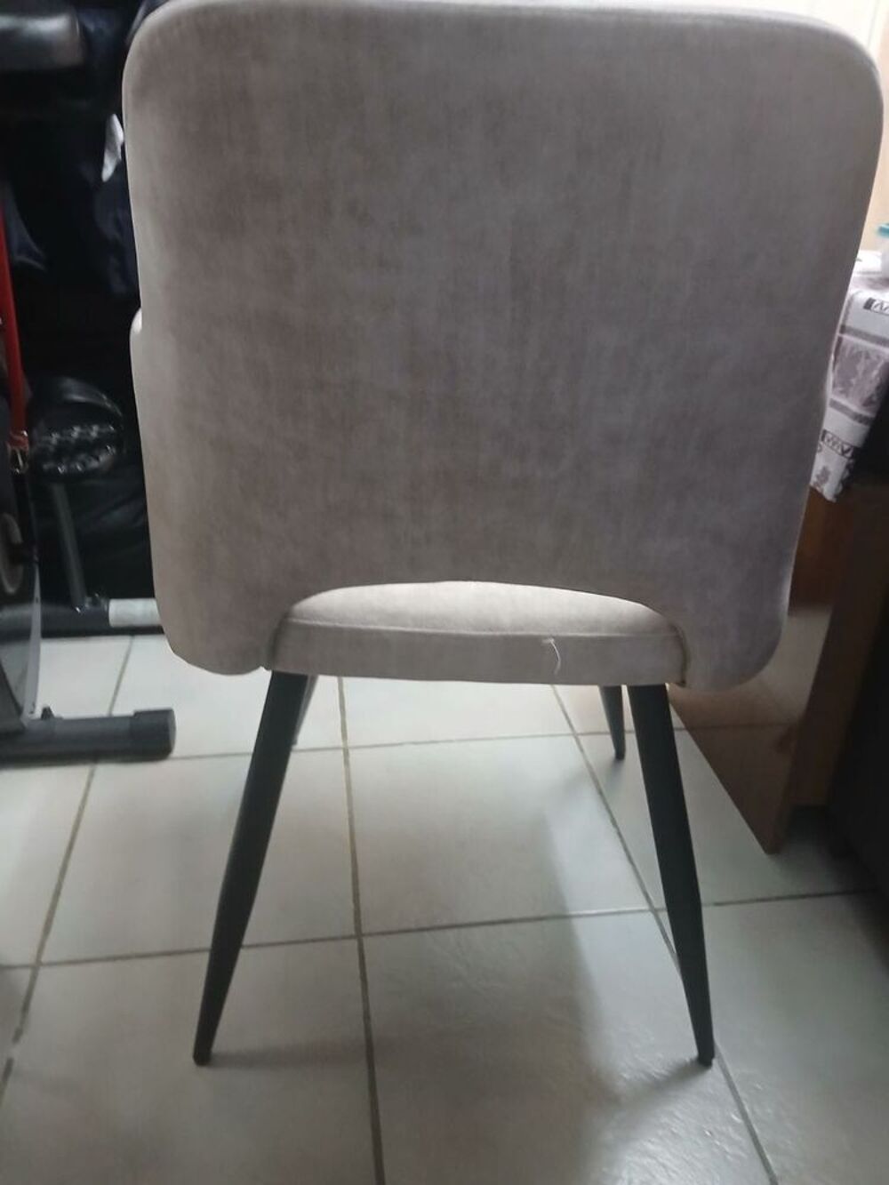 Lot de 2 chaises avec accoudoirs ? Neuves ? Beige Meubles