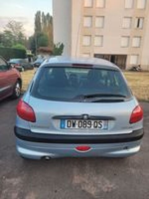 206 1.4 HDi Executive 2002 occasion 24800 Thiviers