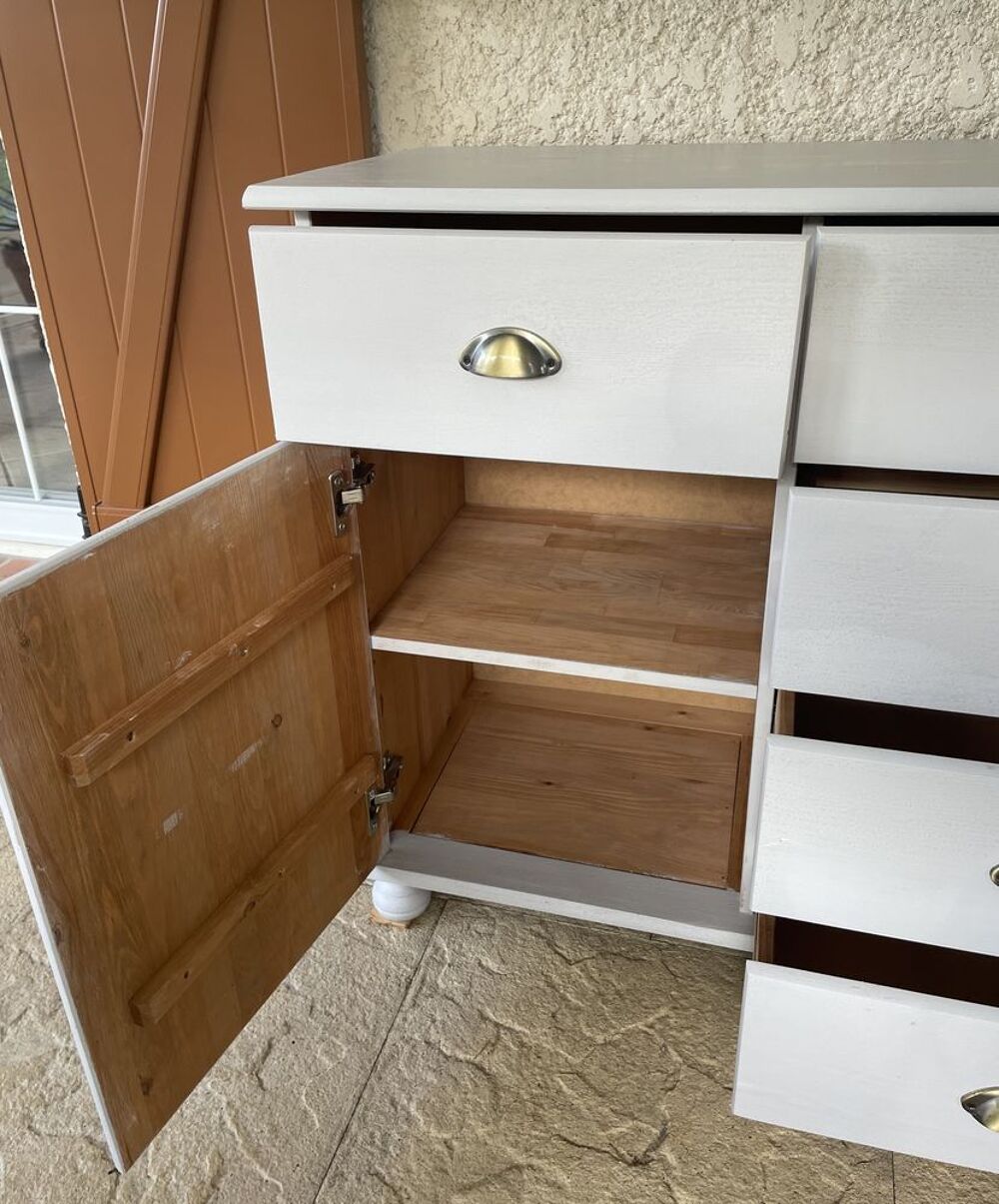 Meuble multi tiroirs et portes repeint en gris perle Meubles