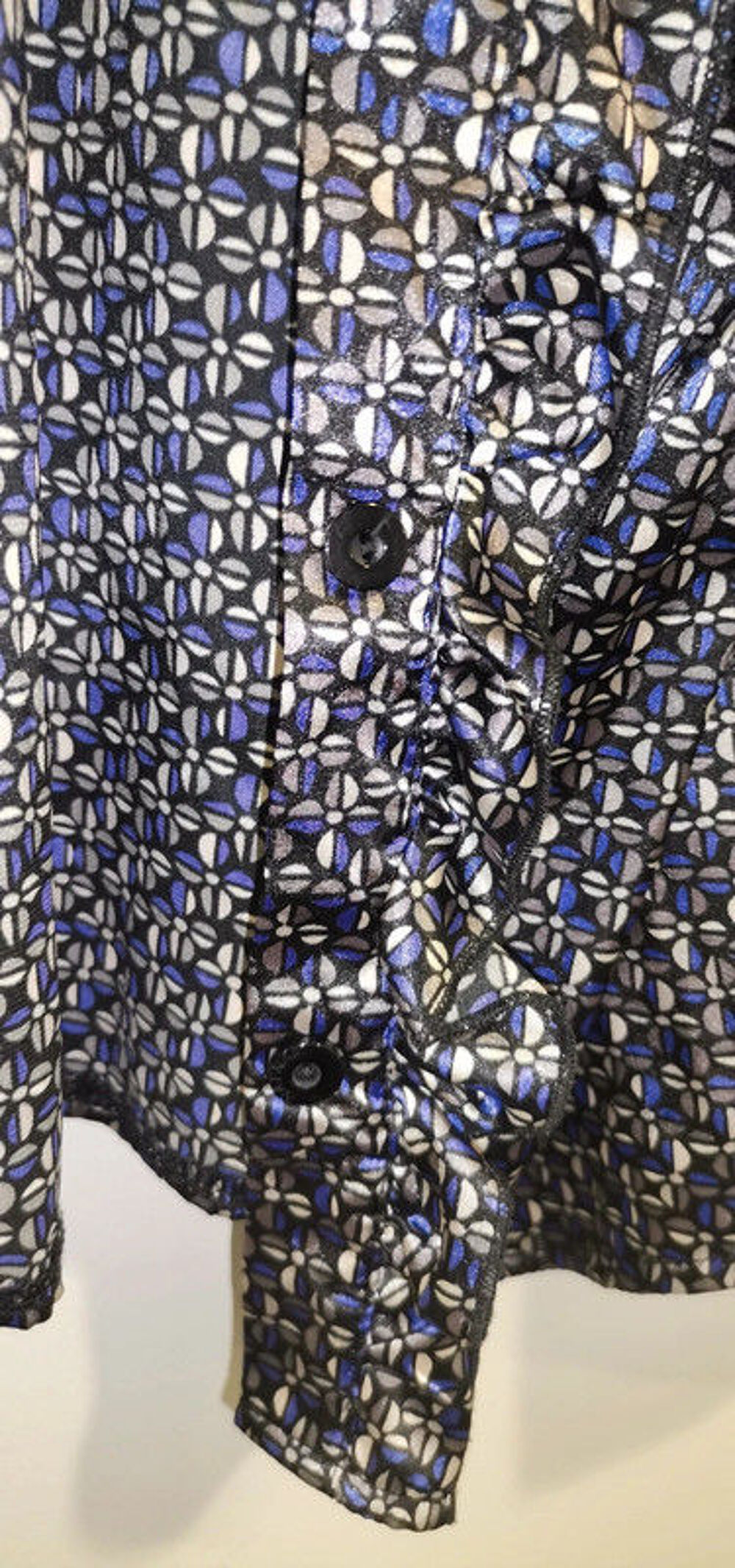 Chemisier chic l&eacute;g&egrave;rement brillant Naf Naf taille 36 Vêtements