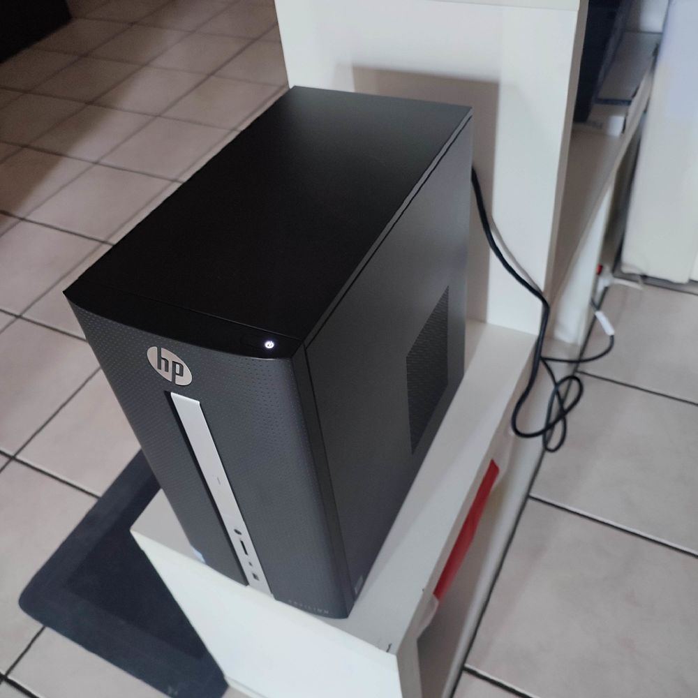 Pc HP Pavilion Intel core i5 8go Ram 1To Windows 10 Ordinate Matériel informatique
