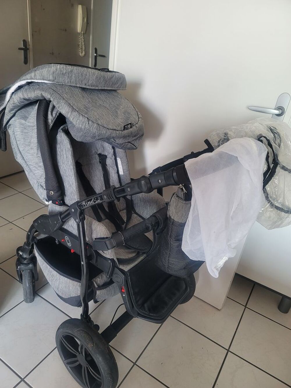 Poussette 3 en 1 Puériculture