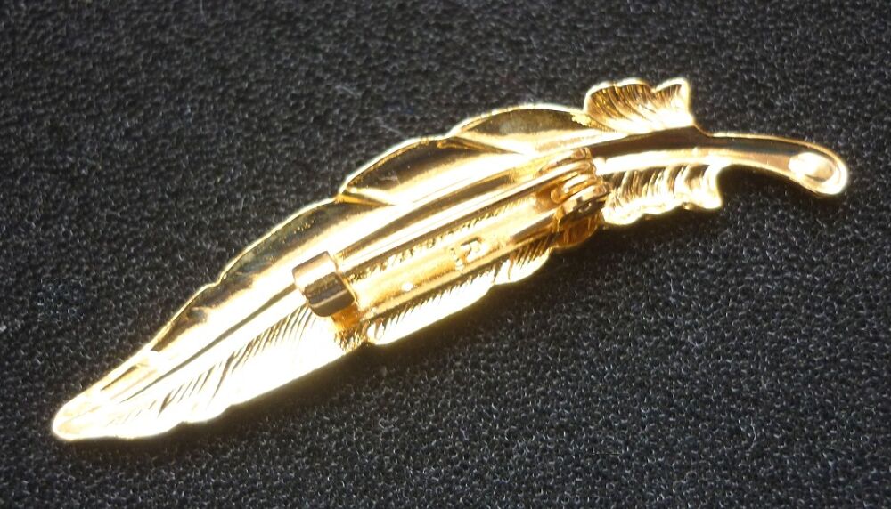 BIJOU FANTAISIE vintage BROCHE forme plume m&eacute;tal dor&eacute; Bijoux et montres