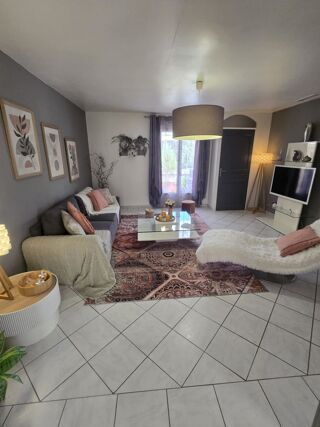  Villa à vendre 7 pièces 231 m² Les mayons
