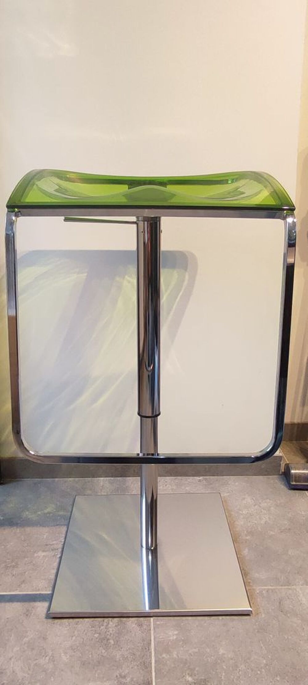 Tabouret Pedrali AROD 570 . Neuf 