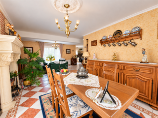 Maison 7 pièces 154 m² · à Téteghem-Coudekerque-Village · 154 m² · 566 800 €