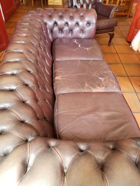 canap chesterfield 500 Commensacq (40)