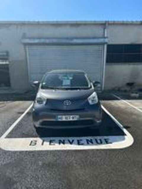 IQ iQ 68 VVT-i 2009 occasion 77140 Nemours