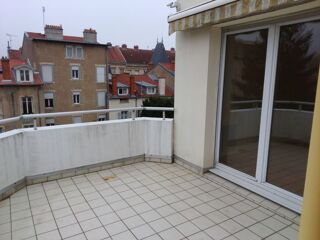  Appartement à louer 6 pièces 137 m² Nancy