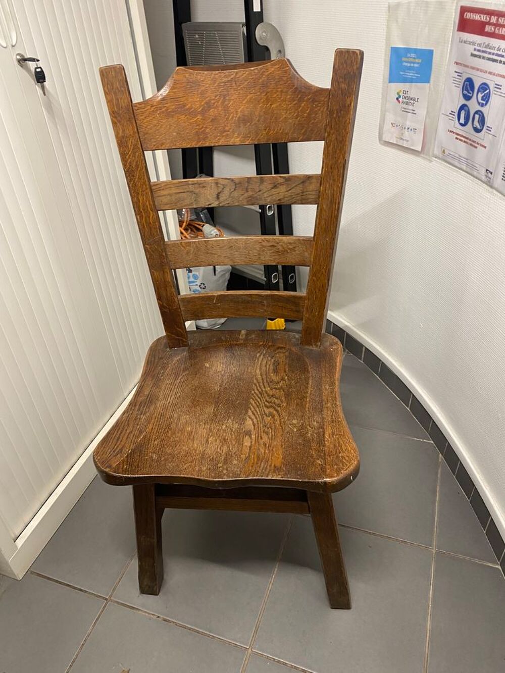 chaise en bois Meubles