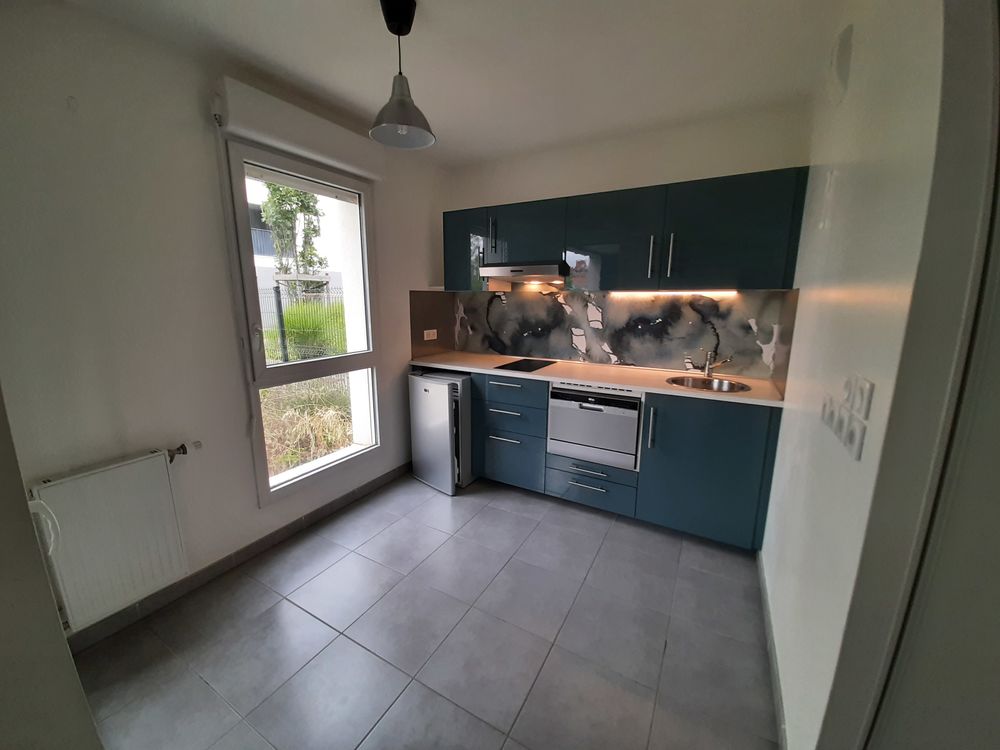 Vente Appartement Vénissieux Centre ? Appartement T1 de 34 m² avec garage Vénissieux