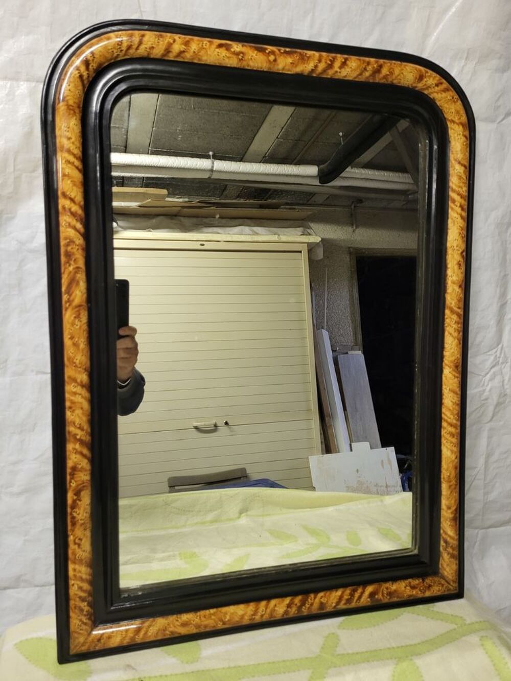 MIROIR DE CHEMINEE Borne laqu&eacute; noir et trompe l'oeil bois Décoration