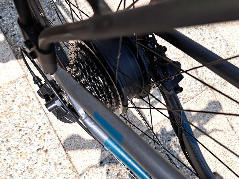 v&eacute;lo &eacute;lectrique mixte Vlos