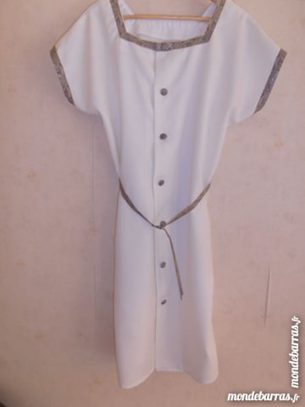 Robe d&eacute;co serpents (70) Vêtements