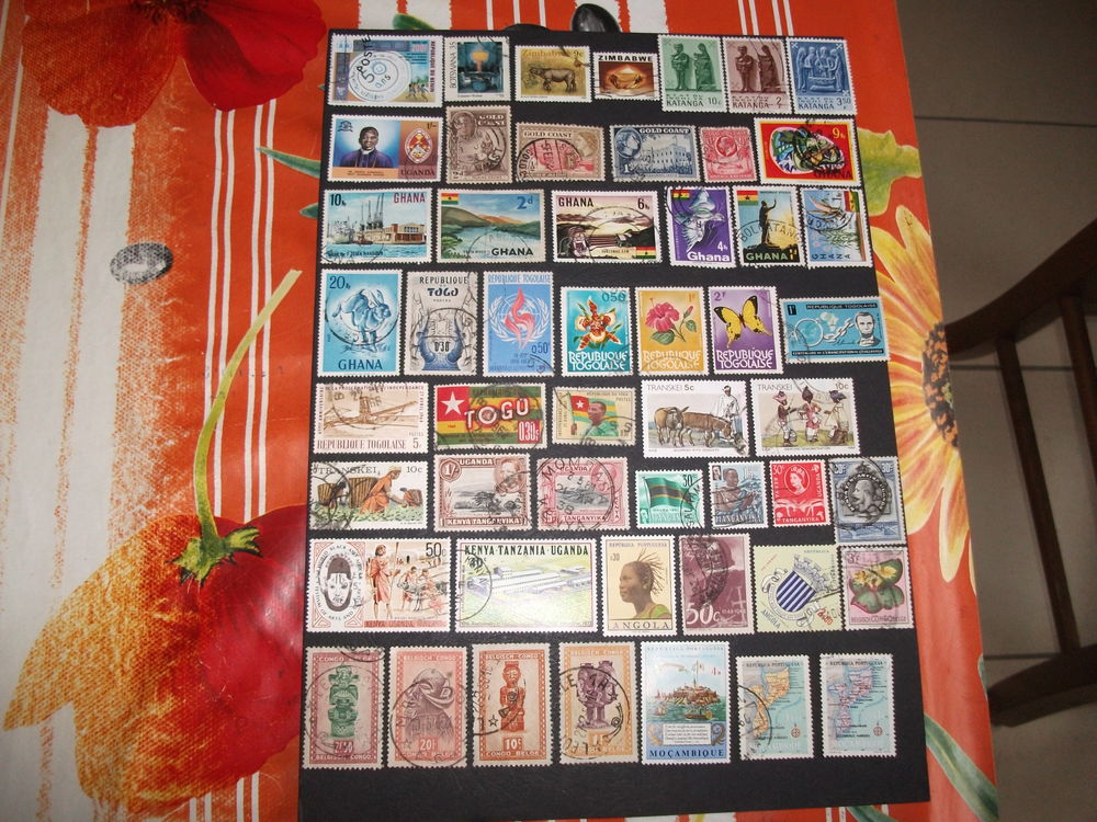 Lot de 192 timbres diff&eacute;rents et oblit&eacute;r&eacute;s d'Afrique (2).
