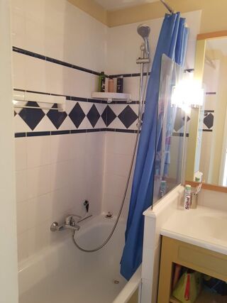  Appartement à louer 2 pièces 32 m²