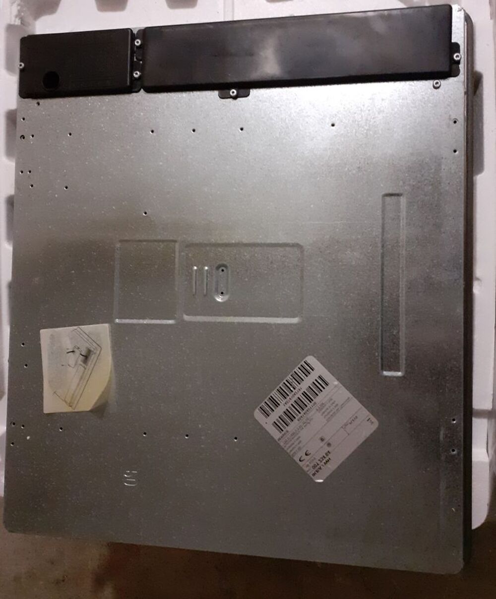 Plaque de cuisson vitro-c&eacute;ram WIRPOOL Electromnager