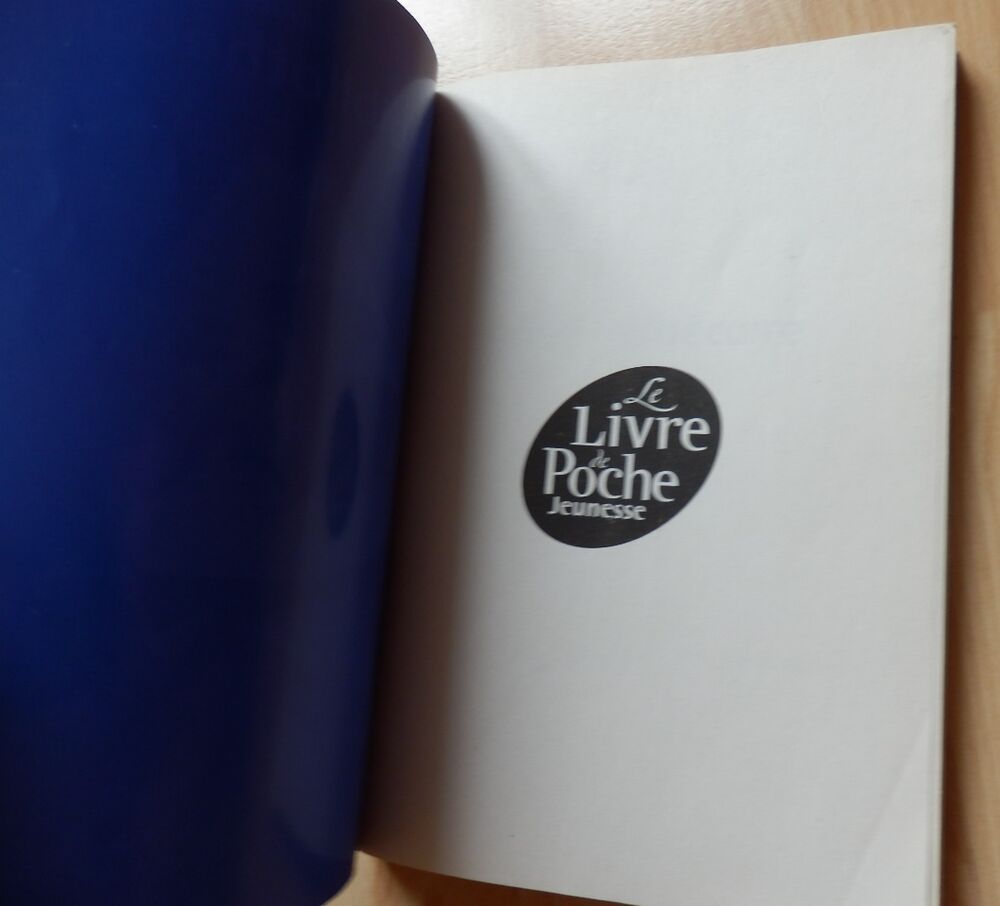 Livre : La biblioth&eacute;caire (livre de poche) : NEUF Livres et BD