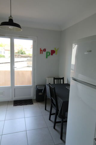  Appartement à louer 3 pièces 64 m²