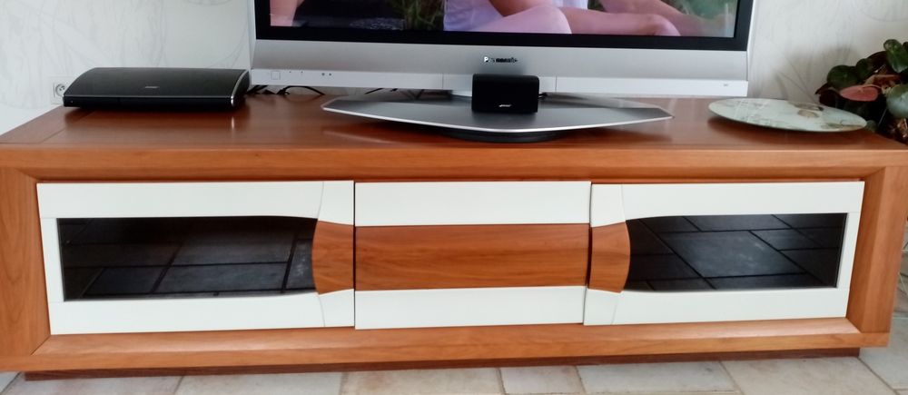 Meuble t&eacute;l&eacute;vision Meubles