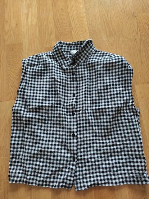 F (183) - M ? Chemisier � carreau noir et blanc 2 Paris 13 (75)