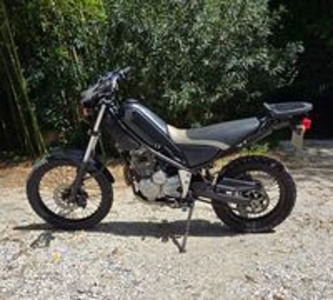 YAMAHA 2005 occasion 65110 Cauterets
