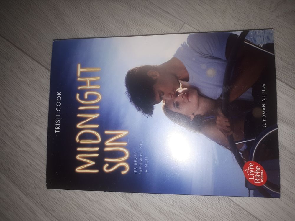 Mivre Midnight sun Livres et BD