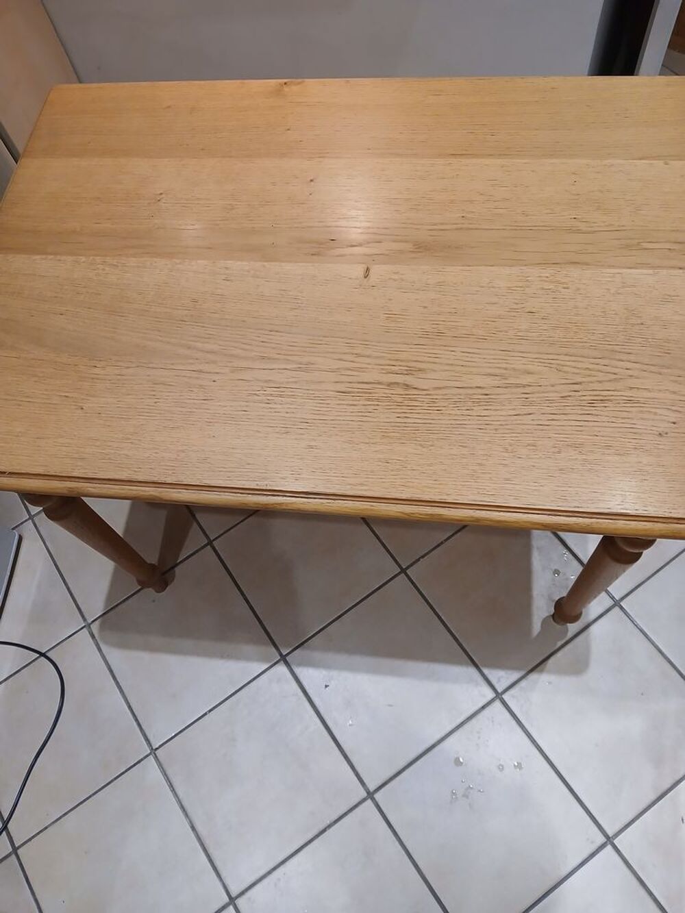Table en pin massif + 2 chaises ? id&eacute;al petit espace Meubles