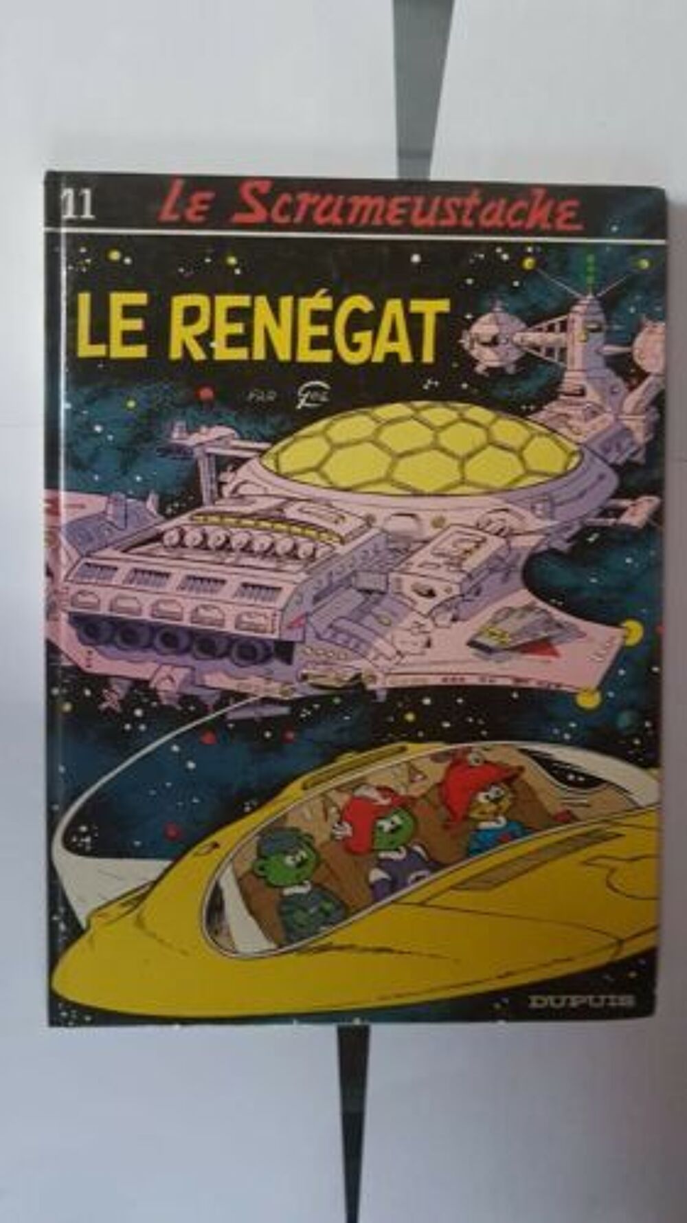 BD BUCK DANNY / LE STAGIAIRE / LE RENEGAT Livres et BD