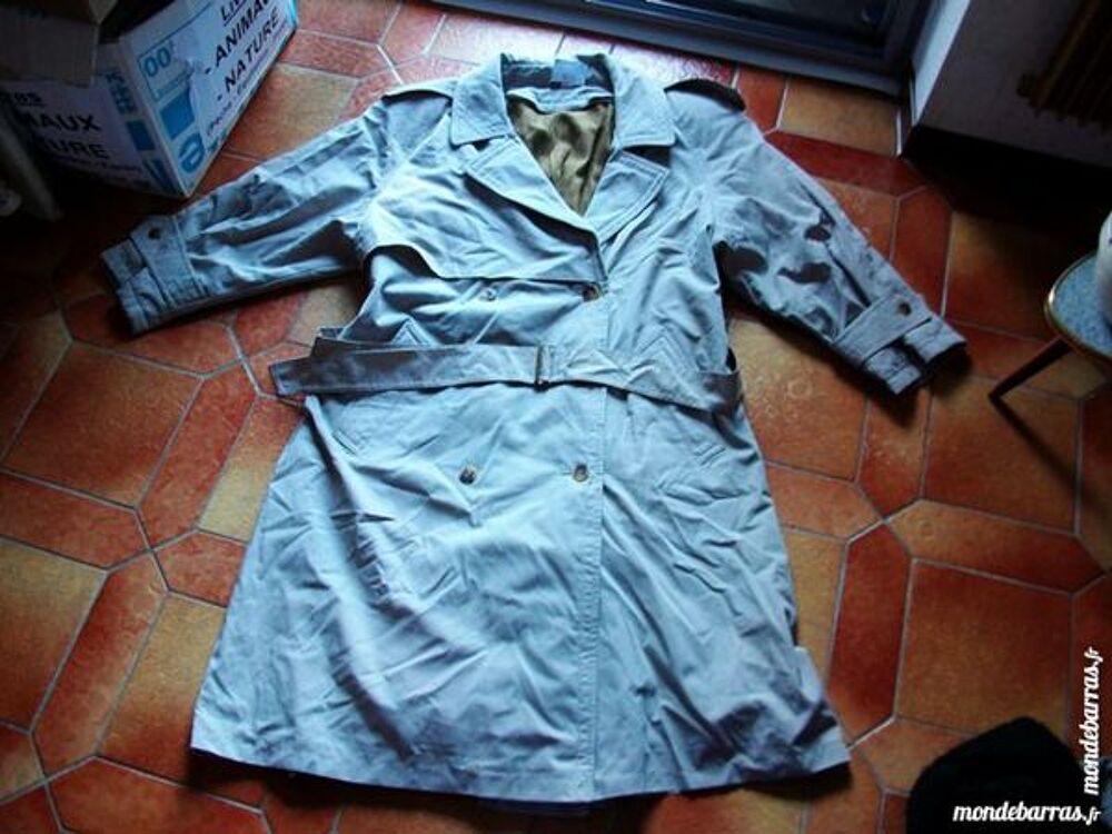 Vestes, Manteaux et Imperm&eacute;ables Taille 40 + T.M Vêtements