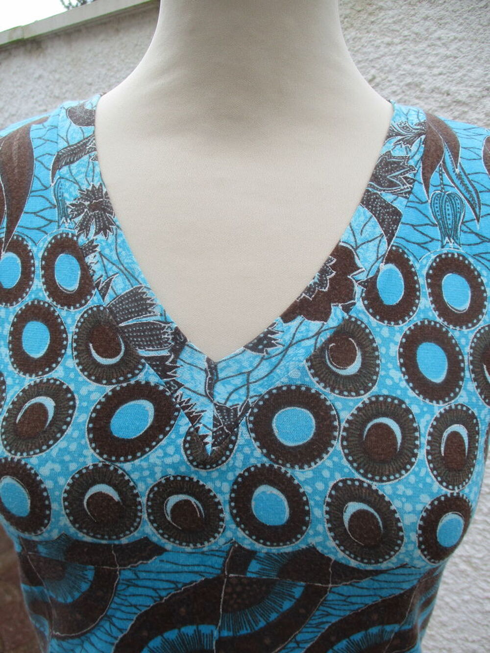 Tee-shirt &agrave; Manches Courtes : Taille S - Marque "Xanaka" Vêtements