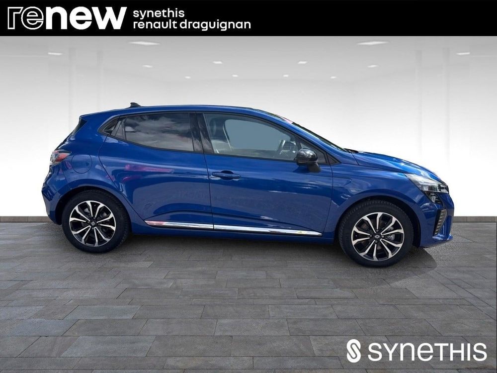 Clio V Clio E-Tech full hybrid 145 ch GSR2 Techno 2024 occasion 83300 Draguignan