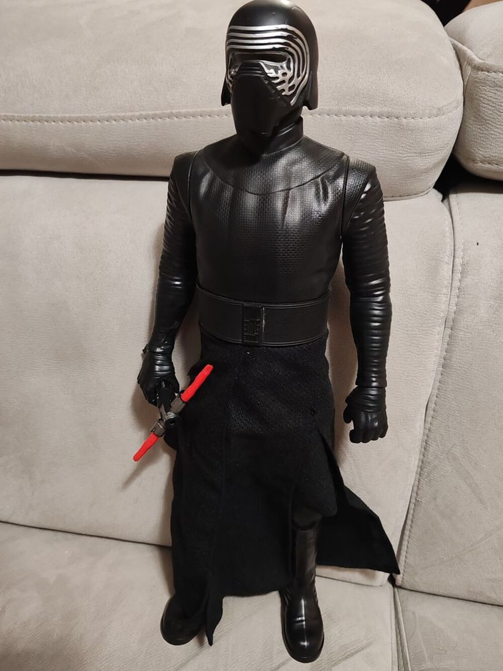 figurine kylo ren 30 cm star wars
Jeux / jouets