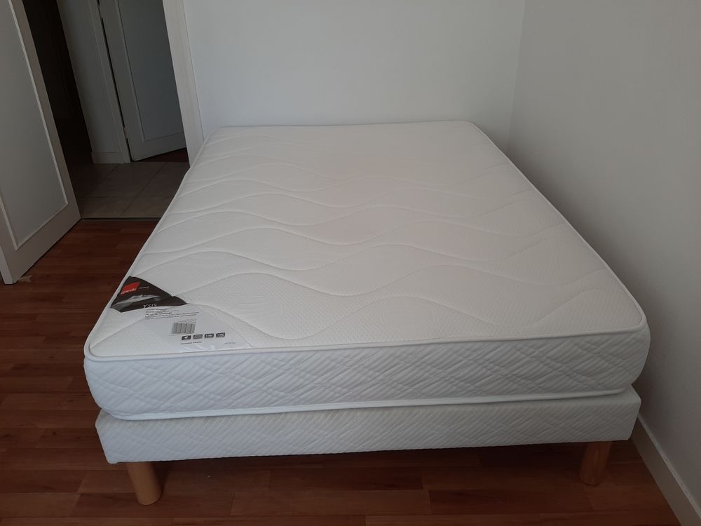 matelas 140x190 +sommier 140x190 les 2 de marque EPEDA Meubles