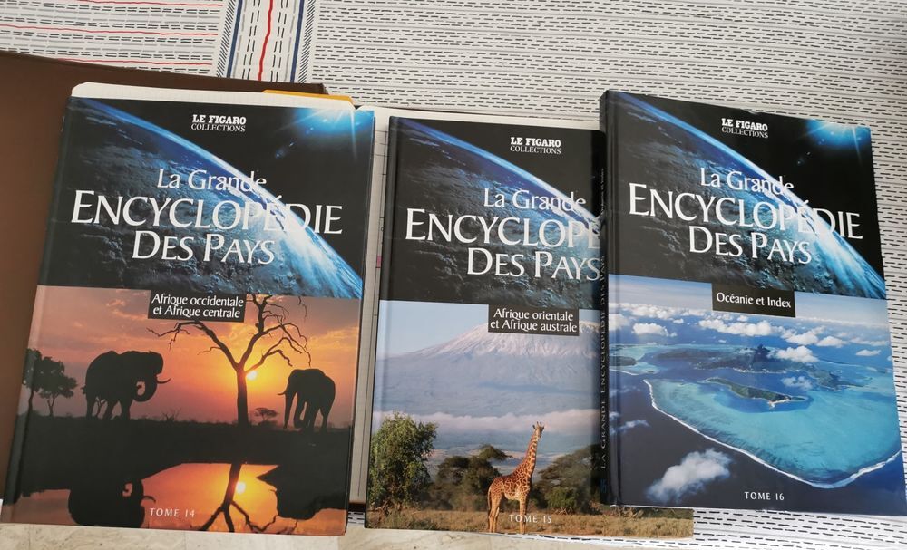 La Grande Encyclop&eacute;die des Pays Livres et BD