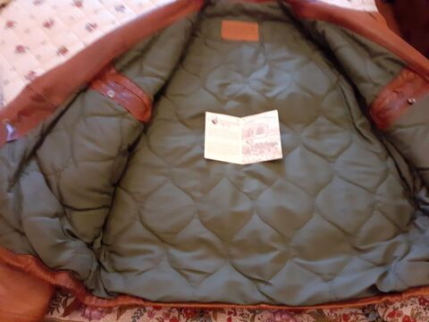 blouson en cuir 0 Saint-Jean-d'Aubrigoux (43)