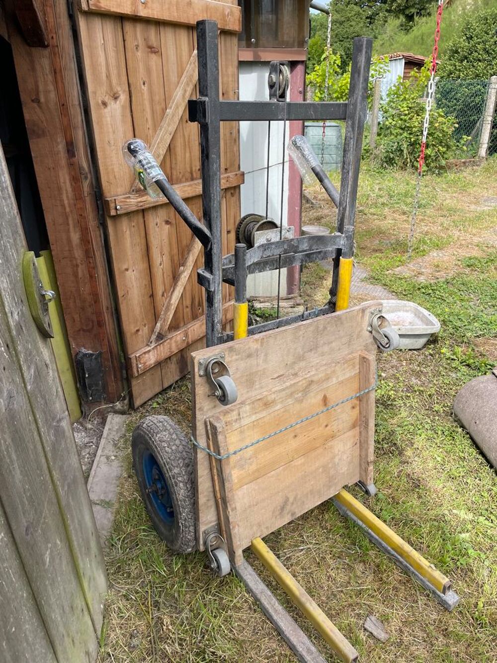 chariot-brouette &eacute;l&eacute;vateur Bricolage