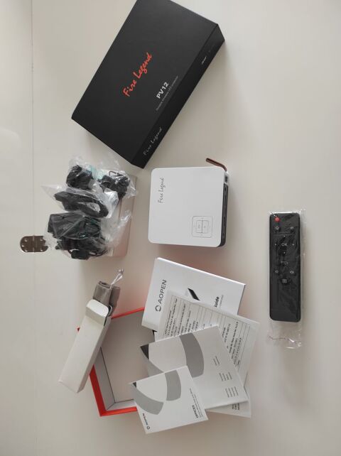 Aopen PV12 portable wireless LED projector 190 Avignon (84)