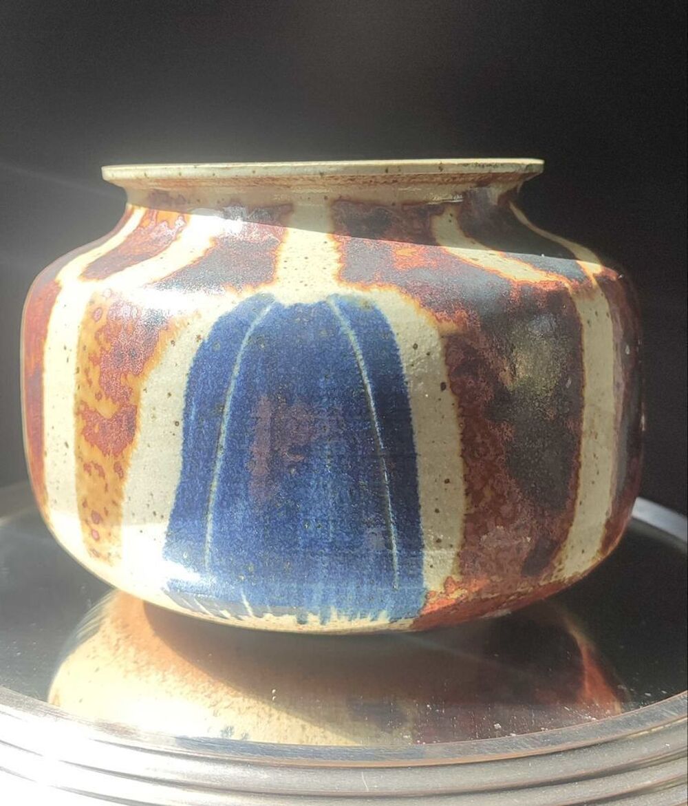 Vase Boule en Gr&egrave;s pyrit&eacute; sign&eacute; 