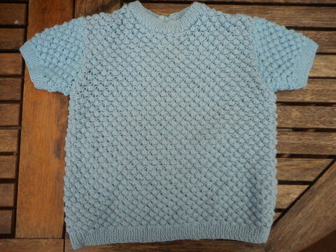 Pull bleu manches courtes vintage au crochet 3 ans 12 Nieuil-l'Espoir (86)