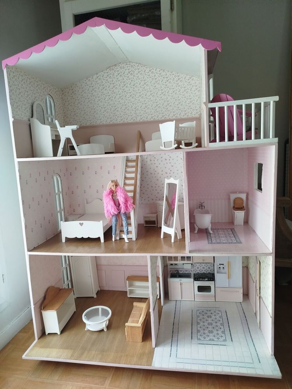 Maison de poup&eacute;e Jeux / jouets