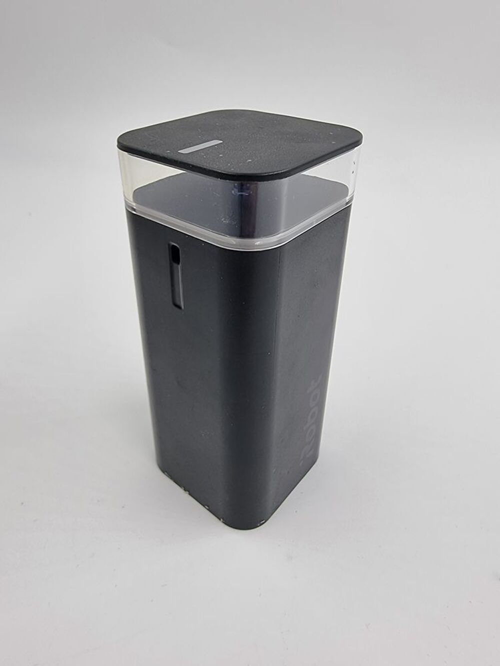 Barri&egrave;re murale pour robot aspirateur IRobot Electroménager