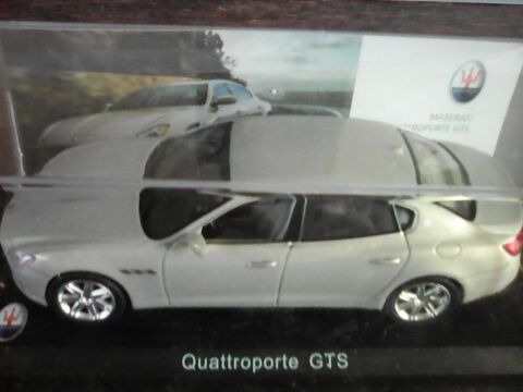 Voiture Maserati Quatropporte GTS Modèle réduit 18 Marmande (47)
