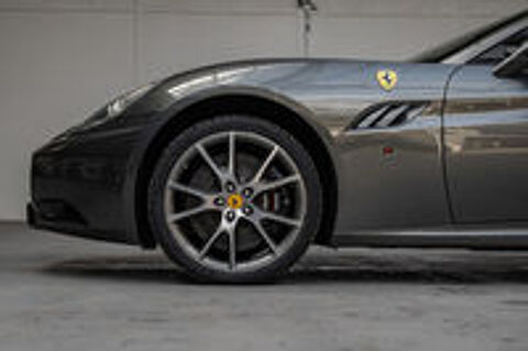 California V8 4.3 460ch 2010 occasion 75014 Paris